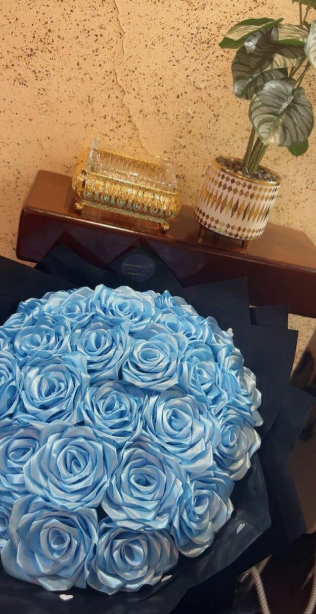 باقات ورد صناعي