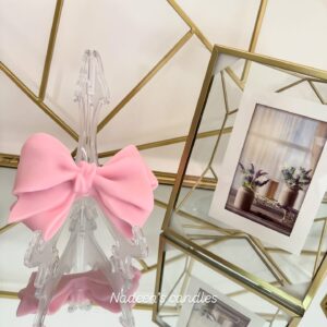 شمعة الفيونكة🎀